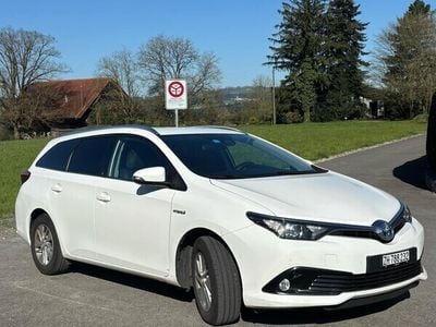 Gebraucht 2018 Toyota Auris Hybrid Comfort | CHF 12’500