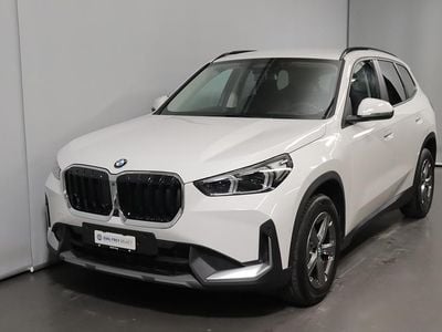 Weiss Gebraucht 2023 BMW X1 Shadowline SUV | CHF 39’900 (Guter Preis)