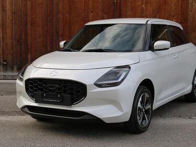 Weiss Neu 2025 Suzuki Swift Limousine | CHF 25’990