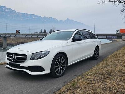 Gebraucht Mercedes E220 Avantgarde 194 PS (142 kW) 2017