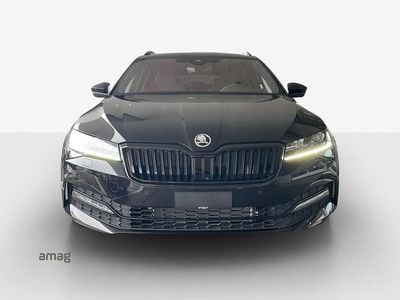 Graphite grau, metallic Gebraucht 2024 Skoda Superb SportLine Kombi | CHF 43’900