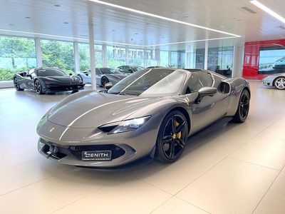 Neu Ferrari 296 830 PS (610 kW) 2025 Grau Cabrio