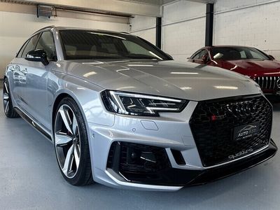 Audi RS4