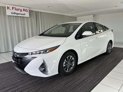 Weiss Gebraucht 2018 Toyota Prius Premium Kleinwagen | CHF 22’900 (Teuer)