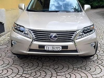 Gebraucht 2014 Lexus RX450h Executive Line SUV | CHF 17’000 (Fairer Preis)