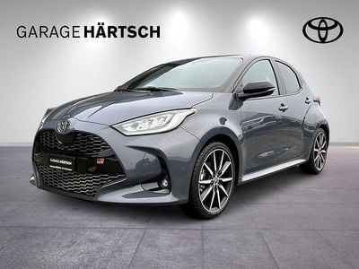 Mehrfarbig Neu 2025 Toyota Yaris Hybrid Sport Limousine | CHF 32’840 (Fairer Preis)