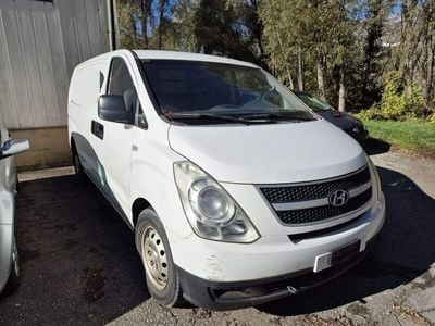Gebraucht 2009 Hyundai H-1 Van / Kleinbus | CHF 2’000
