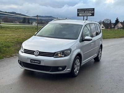 Gebraucht 2012 VW Touran Team Van / Kleinbus | CHF 7’900 (Guter Preis)