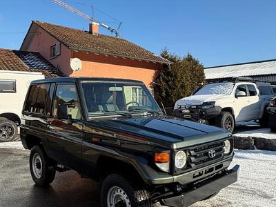 Gebraucht Toyota Land Cruiser 130 PS (95 kW) 2001 Grün SUV