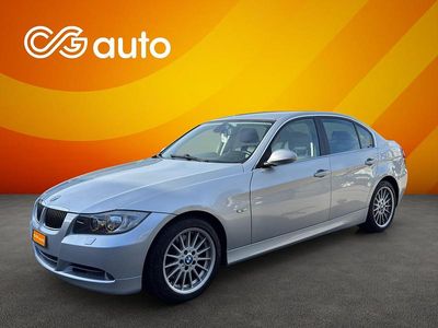 Grau Gebraucht 2006 BMW 330 Comfort Edition Limousine | CHF 8’999