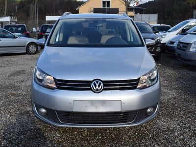 Gebraucht 2011 VW Touran Trendline Van / Kleinbus | CHF 9’500 (Teuer)