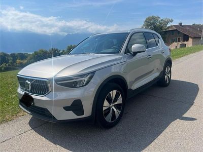 Gebraucht 2023 Volvo XC40 Core SUV | CHF 35’900 (Etwas zu teuer)