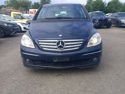 Gebraucht 2005 Mercedes B170 Van / Kleinbus | CHF 1’300