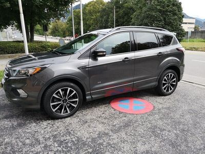 Gebraucht Ford Kuga ST-Line 180 PS (132 kW) 2017 SUV