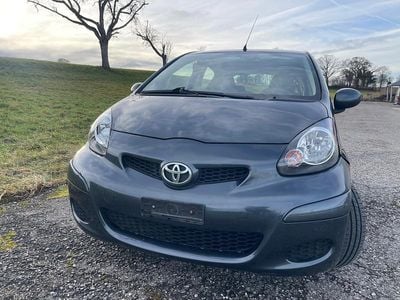 Gebraucht 2010 Toyota Aygo Terra Kleinwagen | CHF 1’600 (Guter Preis)