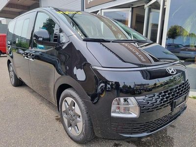 Schwarz Neu 2025 Hyundai Staria Van / Kleinbus | CHF 58’100 (Etwas zu teuer)