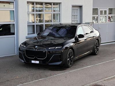 Gebraucht 2023 BMW M760e Comfort Edition Limousine | CHF 109’900