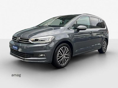 Delfingrau metallic Gebraucht 2025 VW Touran Comfortline Van / Kleinbus | CHF 37’990 (Teuer)