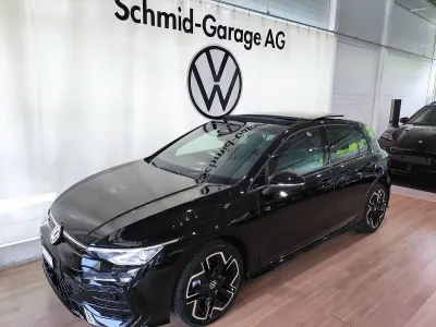 Neu (2026) VW Golf VIII R-line 150 PS | Guter Preis