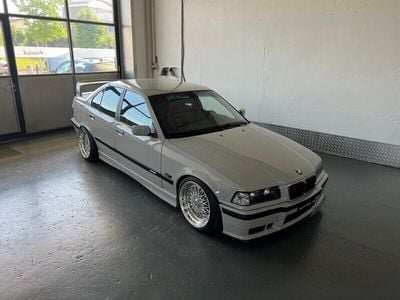 Gebraucht BMW 323 Sport Line 170 PS (125 kW) 1997