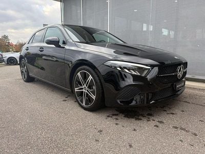Gebraucht 2024 Mercedes A180 Limousine | CHF 33’500 (Teuer)