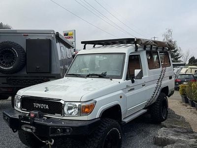 Gebraucht Toyota Land Cruiser 227 PS (166 kW) 2019 Weiss SUV