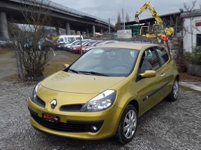 gebraucht Renault Clio 1.4 16V Dynamique Conf.
