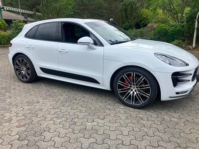 Gebraucht 2017 Porsche Macan Turbo SUV | CHF 45’000 (Teuer)