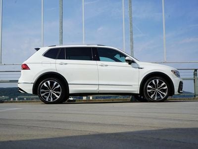 Gebraucht 2018 VW Tiguan Allspace R-line Plus SUV | CHF 27’999 (Fairer Preis)