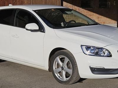 Gebraucht 2013 Volvo V60 Momentum Kombi | CHF 7’300