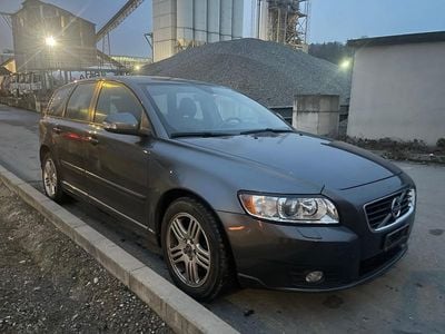 Gebraucht 2011 Volvo V50 Kinetic Kombi | CHF 2’900