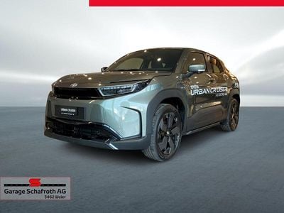 Grün Neu 2025 Toyota Urban Cruiser Premium SUV | CHF 43’014