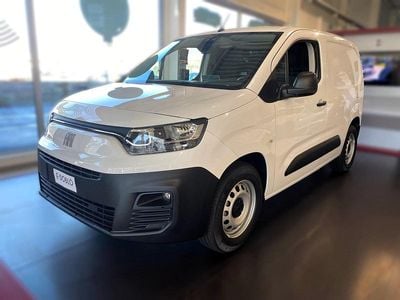 Gebraucht Fiat e-Doblò 100 kW (136 PS) 2023 Van / Kleinbus