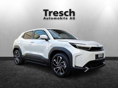 Weiss Neu 2025 Toyota Urban Cruiser Premium SUV | CHF 41’790