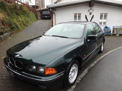 Gebraucht 2000 BMW 520 | CHF 2’500
