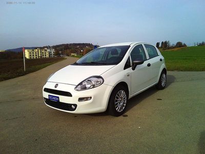 Gebraucht Fiat Punto 70 PS (51 kW) 2017 Weiss Limousine