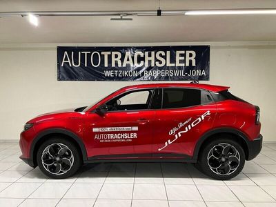 Rot Gebraucht 2024 Alfa Romeo Junior Edizione Speciale SUV | CHF 39’780 (Teuer)
