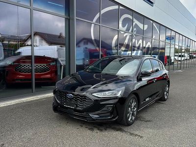 Schwarz Gebraucht 2024 Ford Focus ST-Line Limousine | CHF 28’900 (Teuer)