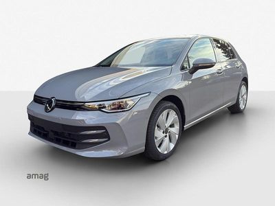 Mondsteingrau uni Neu 2025 VW Golf VIII United Limousine | CHF 34’240 (Etwas zu teuer)