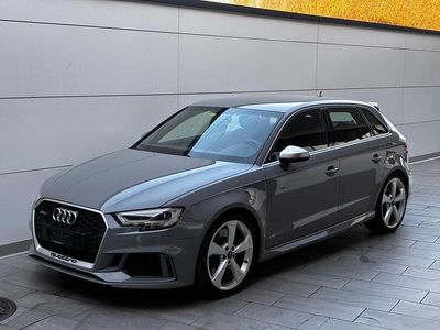 Anthrazit Gebraucht 2018 Audi RS3 Comfort Limousine | CHF 22’800