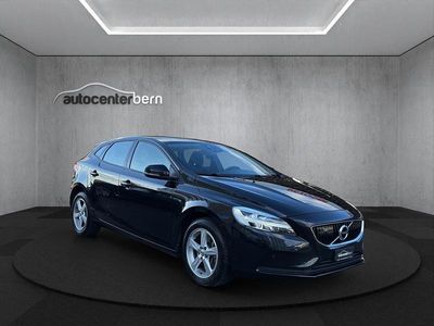 Gebraucht 2016 Volvo V40 Momentum Limousine | CHF 14’900 (Fairer Preis)