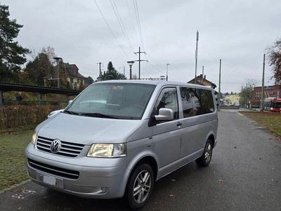 Gebraucht 2005 VW Caravelle Comfortline Van / Kleinbus | CHF 25’500