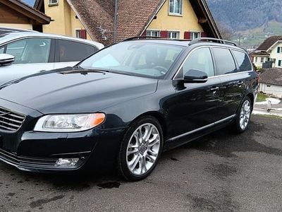 Gebraucht Volvo V70 163 PS (119 kW) 2014 Kombi