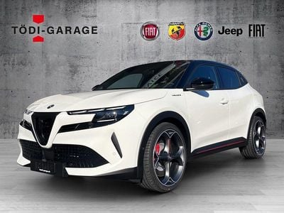 Neu 2025 Alfa Romeo Junior Veloce SUV | CHF 44’990 (Fairer Preis)
