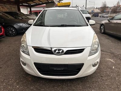 Gebraucht Hyundai i20 Style 101 PS (74 kW) 2011 Kleinwagen