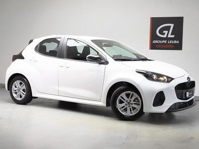 Weiss Gebraucht 2024 Mazda 2 Center-Line Kleinwagen | CHF 21’500 (Fairer Preis)