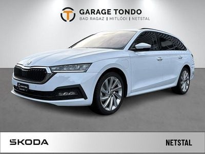 Weiss Gebraucht 2021 Skoda Octavia Ambition Kombi | CHF 23’000 (Guter Preis)