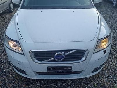 Gebraucht 2012 Volvo V50 R-Design Kombi | CHF 1’100