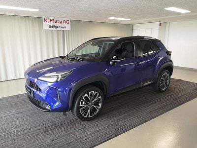 Neu Toyota Yaris Cross Premium 131 PS (96 kW) 2025 Blau SUV