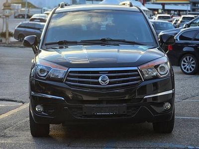 Gebraucht Ssangyong (KGM) Rodius Sapphire 155 PS (114 kW) 2013 Van / Kleinbus